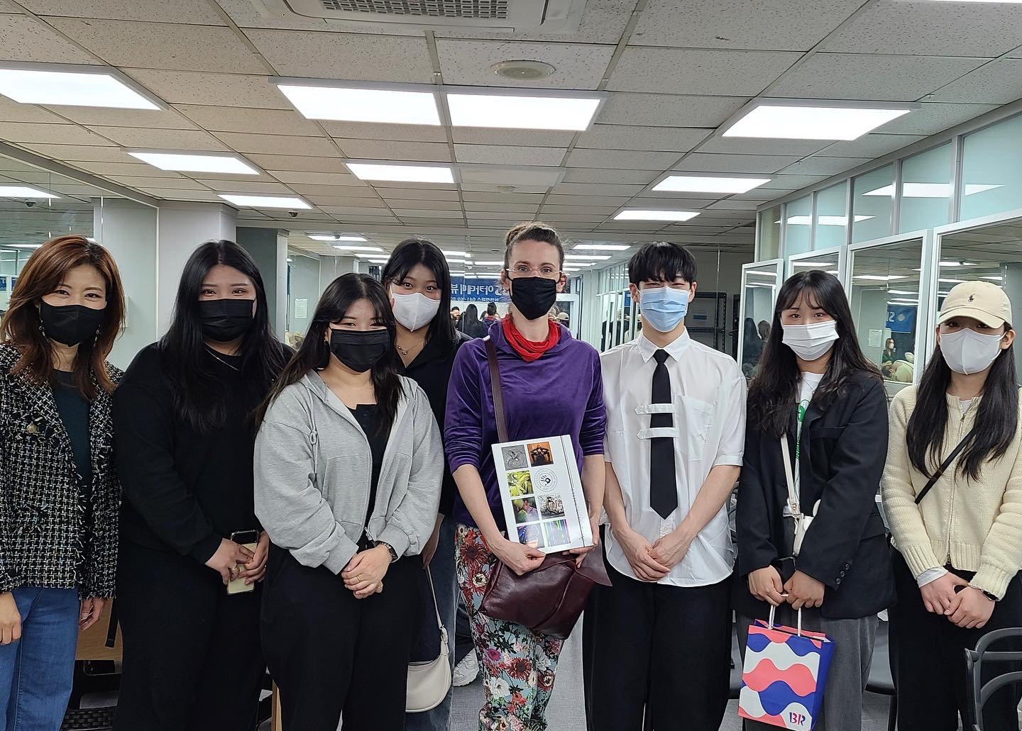 뷰티케어학과 "바디페인팅 아티스트 아그네시카 초청 세미나" 참석