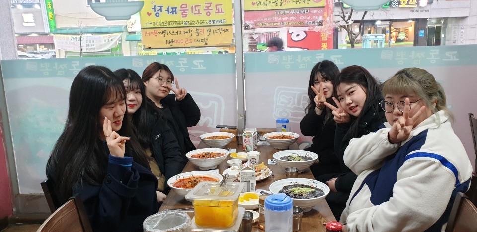 2019학년도 신입생 적응 능력 향상 프로그램 (맛집, 카페 그룹투어)